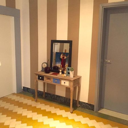 Aweshomeitaly - Bay Windows Apartment La Spezia Exterior photo
